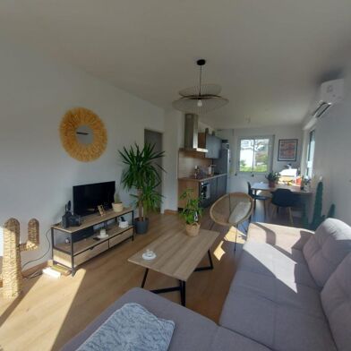 Appartement 3 pièces 800 €