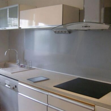 Appartement 4 pièces 1450 €