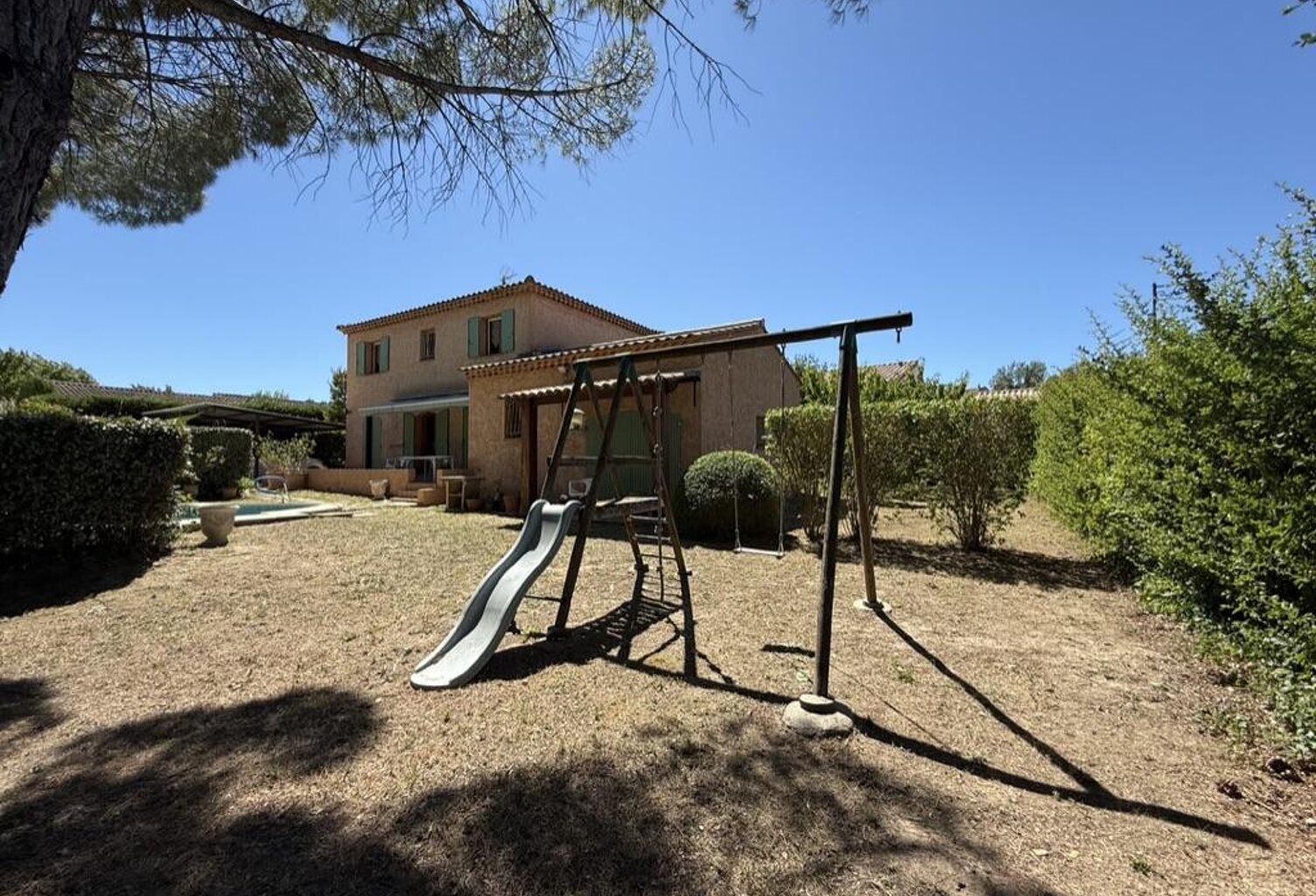Maison 6 pièces — photo 1
