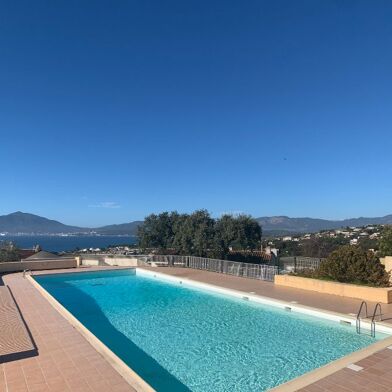 Appartement 3 pièces 19570 €