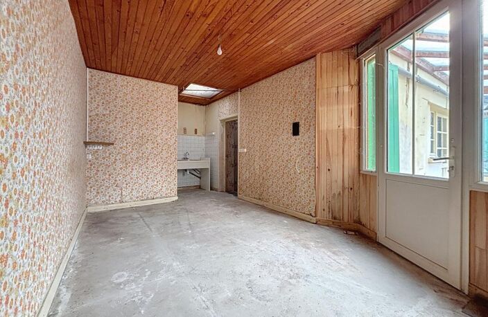 Maison À Vendre - Centre bourg Bourgneuf — photo 4