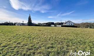 Terrain  1512 m² à vendre à Saint-Gervais-d'Auvergne (63390)
