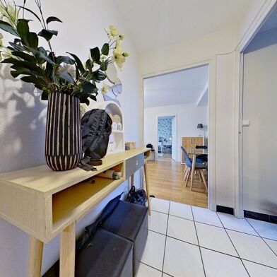 Appartement 3 pièces 140000 €