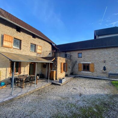 Maison 5 pièces 420000 €