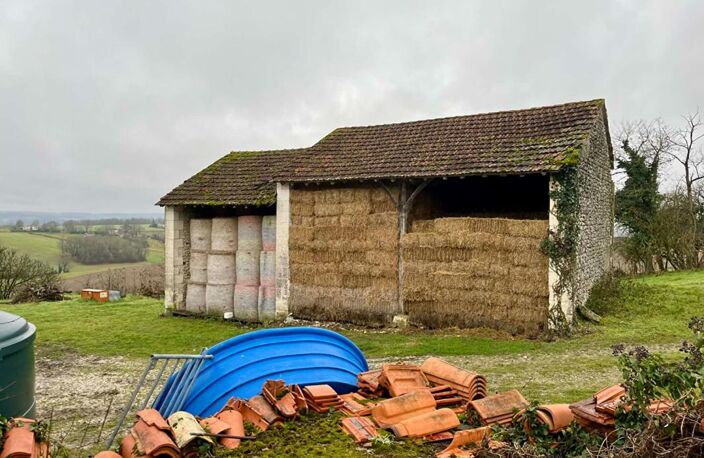 Corps de ferme avec dépendances à rénover — photo 3