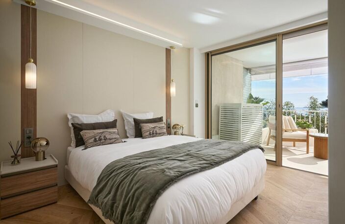 Palm Beach  Pied-dans-l'eau : Appartement d'Élégance avec Vue Mer Panoramique — photo 2