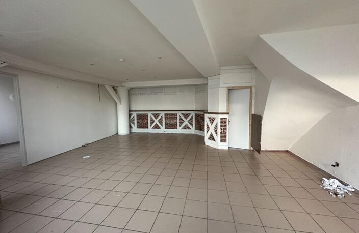 Immeuble atypique à fort potentiel - Usage mixte possible de 180 m² à Valençay (36600) — photo 3