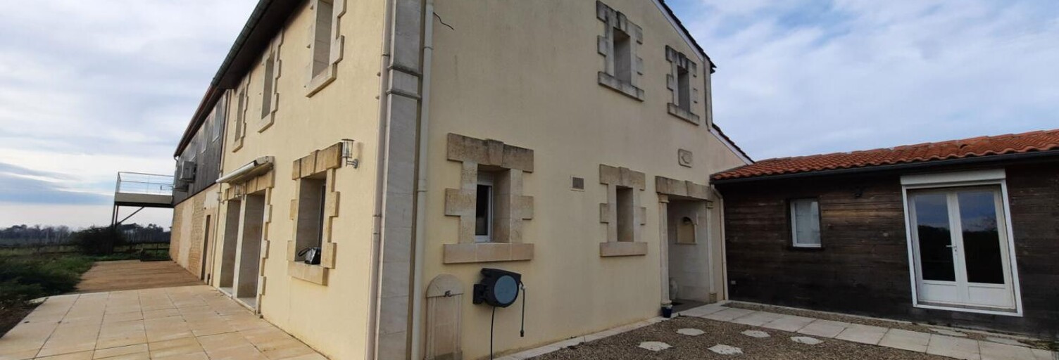 Maison 9 Pièces 364 m² à vendre à Saint-Palais (33820)