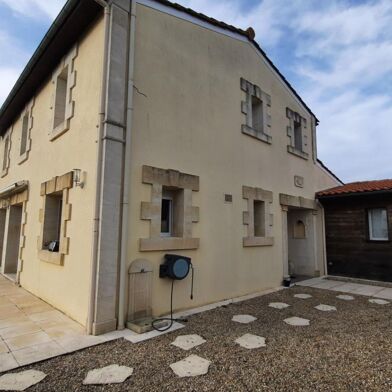 Maison 9 pièces 400000 €