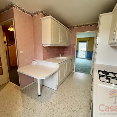 Appartement 4 pièces 249900 €