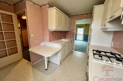 Appartement 4 pièces 239900 €