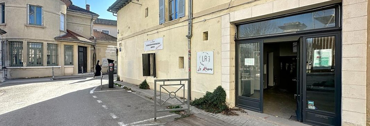 Commerce  53 m² à vendre à Avignon (84000)