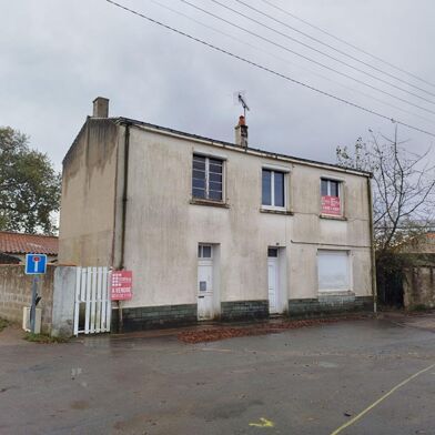 Maison 3 pièces 312700 €