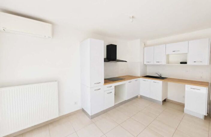 Maison À Vendre - Résidence fermée sécurisée Montfavet — photo 4