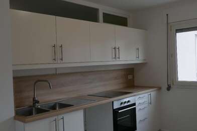 Appartement 5 pièces 900 €