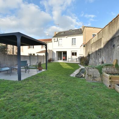 Maison 8 pièces 299900 €