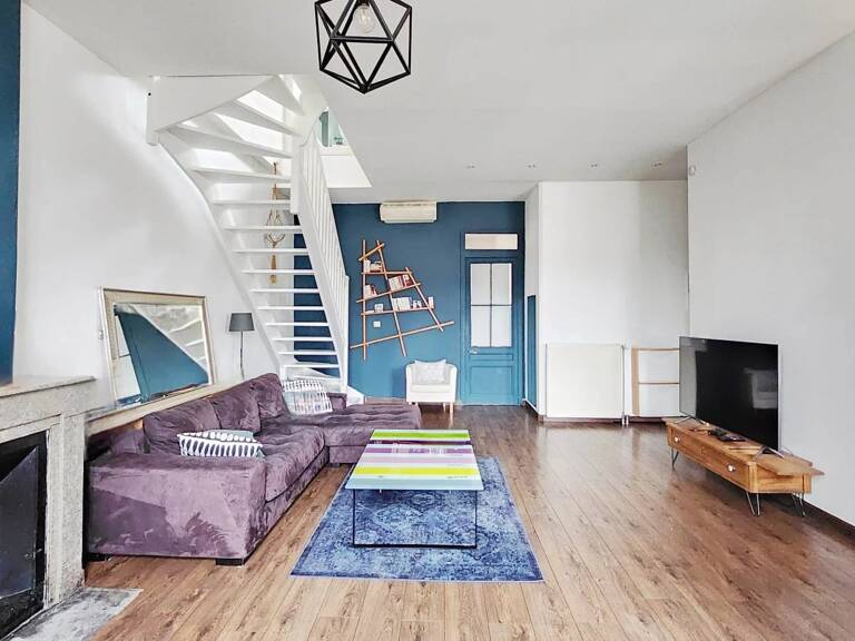 EXCLUSIVITE - Appartement T4 spacieux à République, Villeurbanne — photo 1