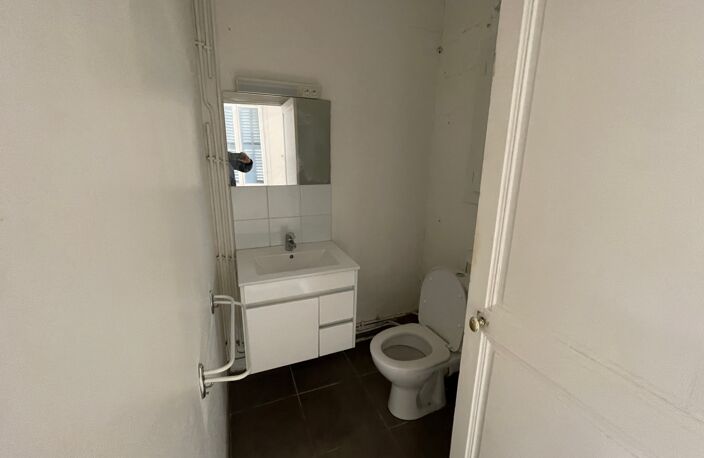 Vente appartement 1 pièce 28 m² Marseille 6 (13006) — photo 4