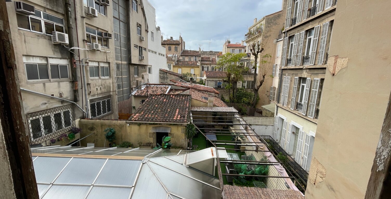 Vente appartement 2 pièces 51 m² Marseille 6 (13006) — photo 1