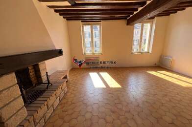 Appartement 5 pièces 1290 €