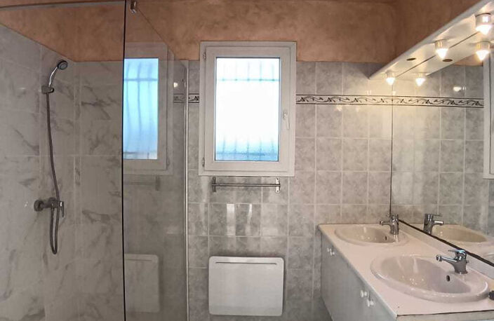Saint Sulpice La Pointe Maison T5 de plain-pied -102 m² -Garage -Jardin — photo 3