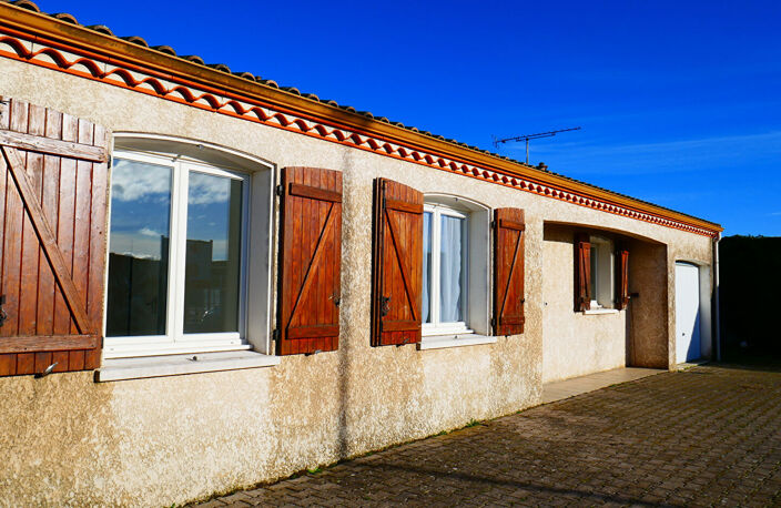 Saint Sulpice La Pointe Maison T5 de plain-pied -102 m² -Garage -Jardin — photo 4