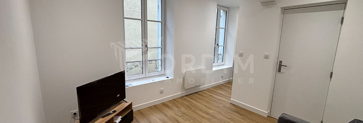 Appartement 1 Pièce 24 m² à louer à Auxerre (89000)