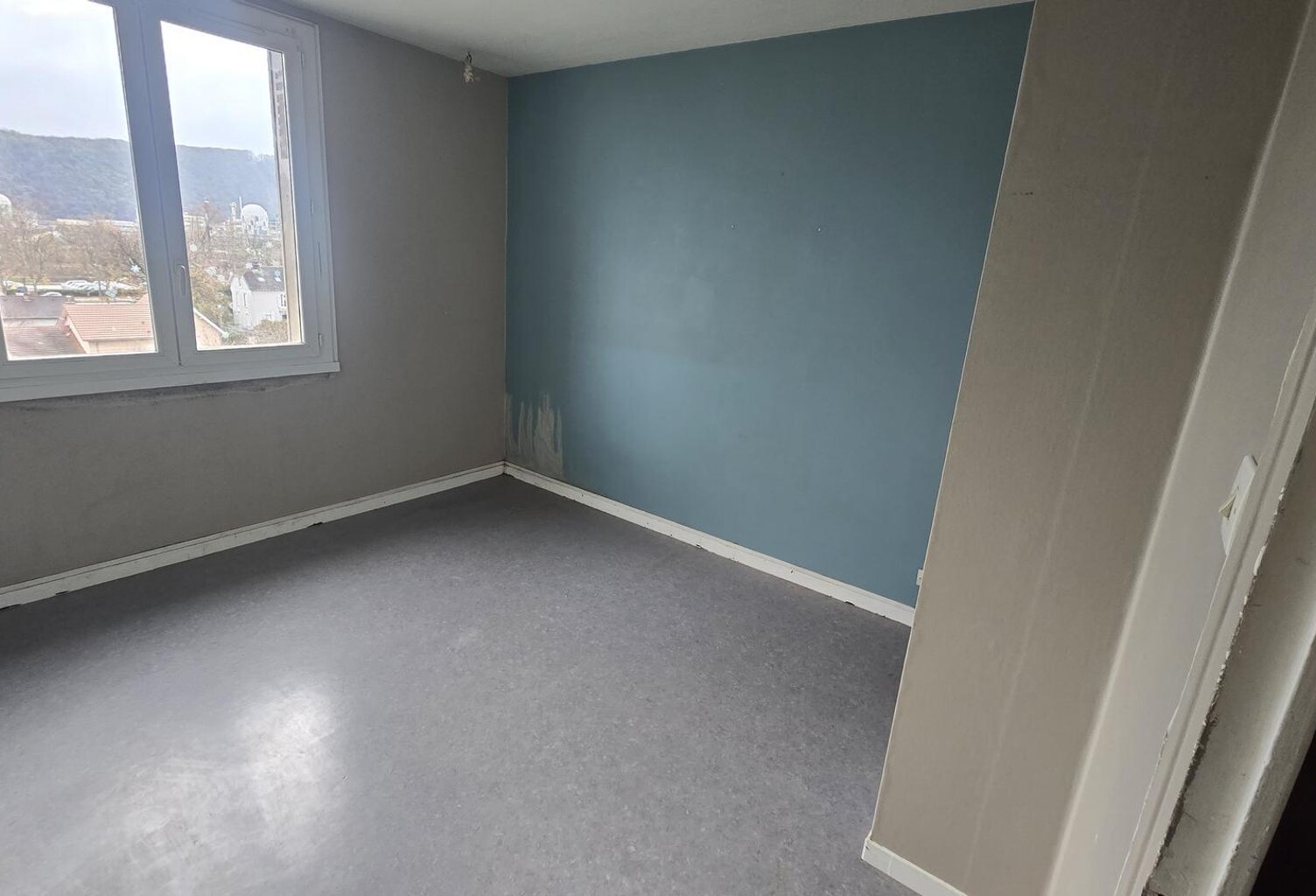 Vente appartement 3 pièces 58 m² Le Pont-de-Claix (38800) — photo 1