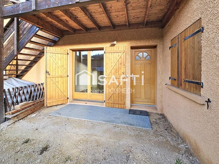 À VENDRE  Appartement T2 de 46 m² en rez-de-chaussée avec 2 places de parking — photo 1