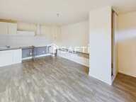 À VENDRE  Appartement T2 de 46 m² en rez-de-chaussée avec 2 places de parking — photo 2