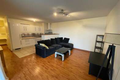 Appartement 3 pièces 790 €