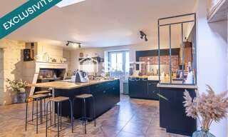 Maison 5 Pièces 217 m² à vendre à Villegouge (33141)