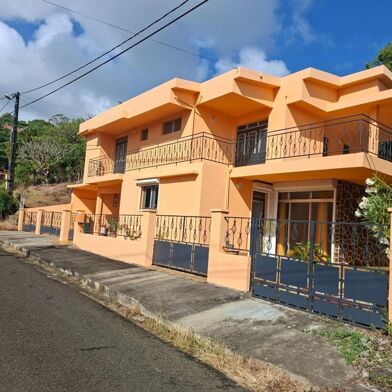 Maison 8 pièces 390000 €