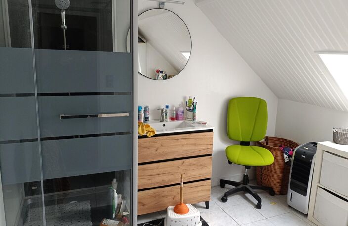 Maison de bourg de 90m2 avec studio en sus. — photo 4