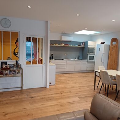 Maison 5 pièces 588000 €