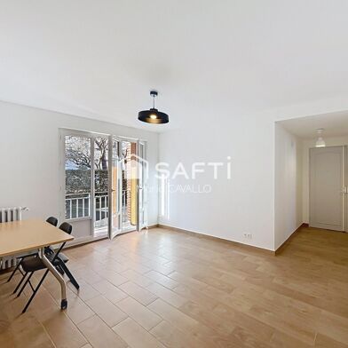 Appartement 3 pièces 300000 €