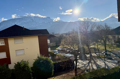 Appartement 3 pièces 245000 €