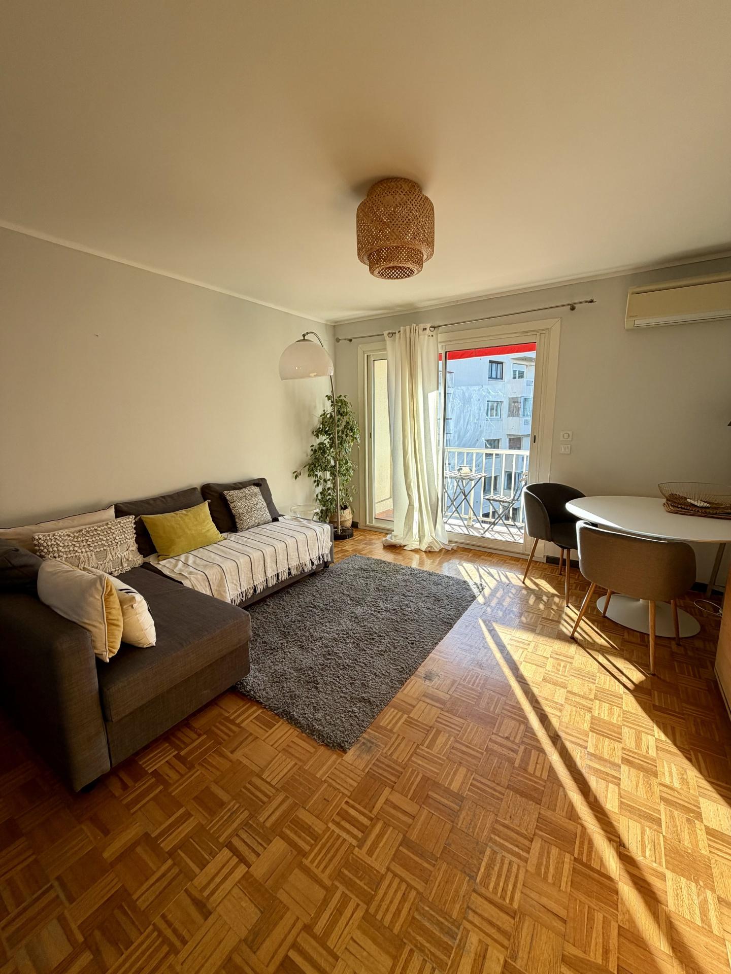 Appartement  T3 à louer Marseille 6eme 13006