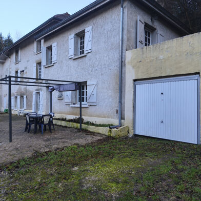 Maison 22 pièces 451500 €