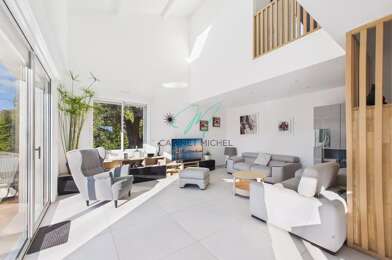 Maison 4 pièces 880000 €