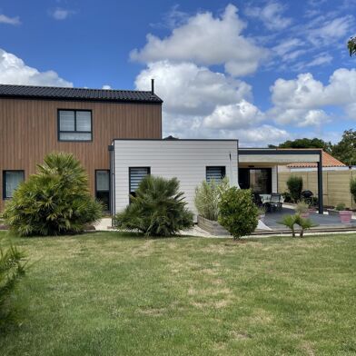 Maison 5 pièces 643500 €