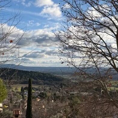 Appartement 4 pièces 220000 €