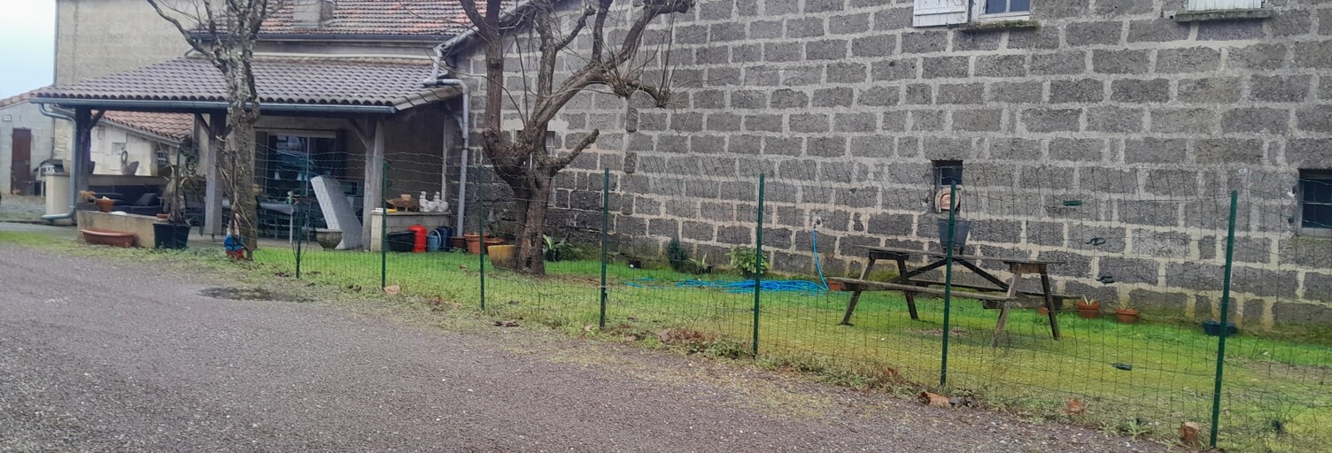 Immeuble  400 m² à vendre à Les Églisottes-et-Chalaures (33230)