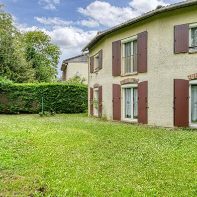 Maison 5 pièces 379000 €