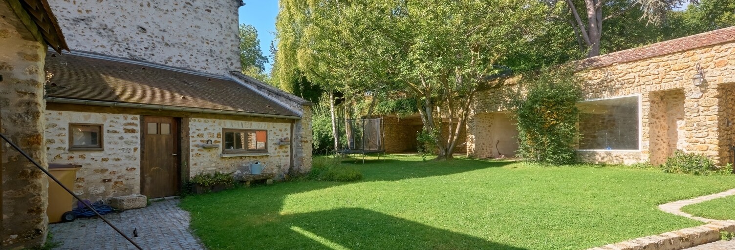 Maison 7 Pièces 196 m² à vendre à Frémainville (95450)