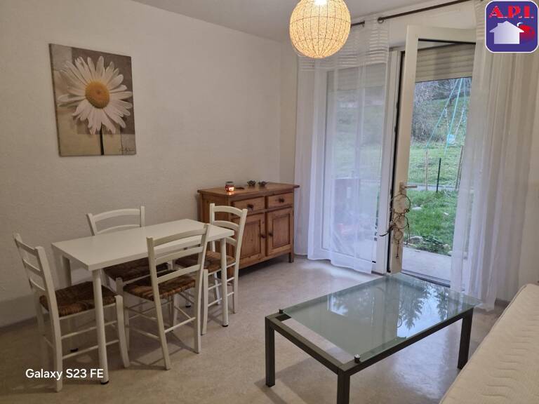 T1 MEUBLE AU RDC AVEC JARDIN — photo 1