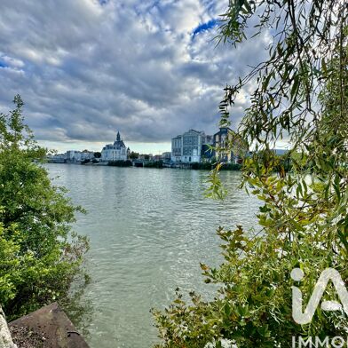 Appartement 4 pièces 235000 €