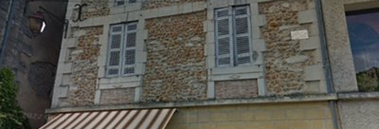 Maison 10 Pièces 216 m² à vendre à Val de Louyre et Caudeau (24380)