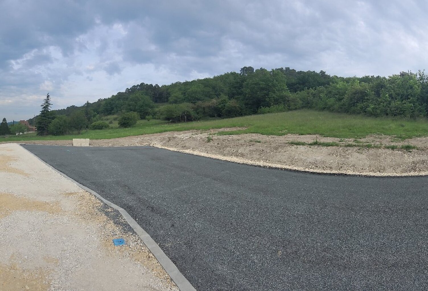 Terrain — photo 1