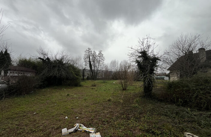 Terrain — photo 3